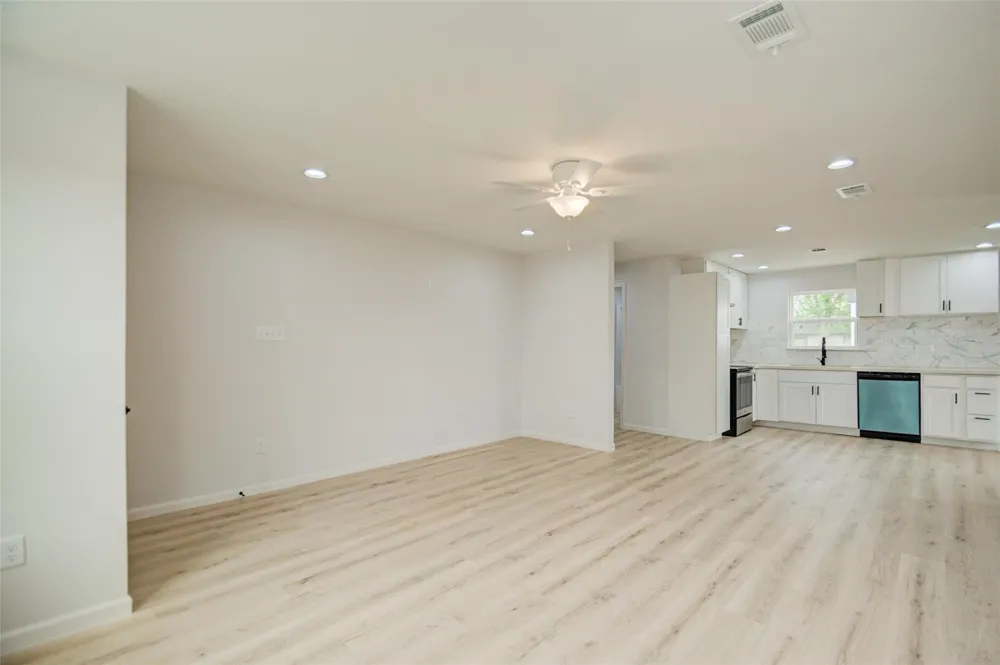 7402 Elbridge Lane Deer Park, TX 77536
