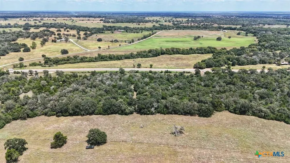 10 Highway 304 Harwood, TX 78632