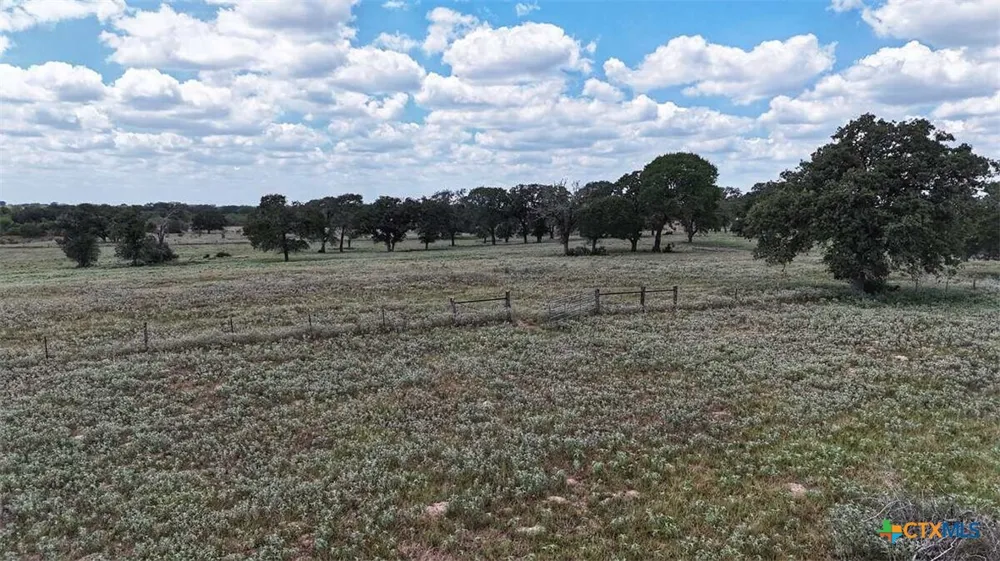 10 Highway 304 Harwood, TX 78632