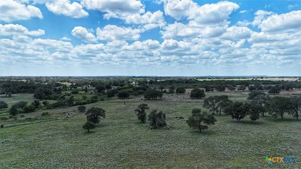 10 Highway 304 Harwood, TX 78632