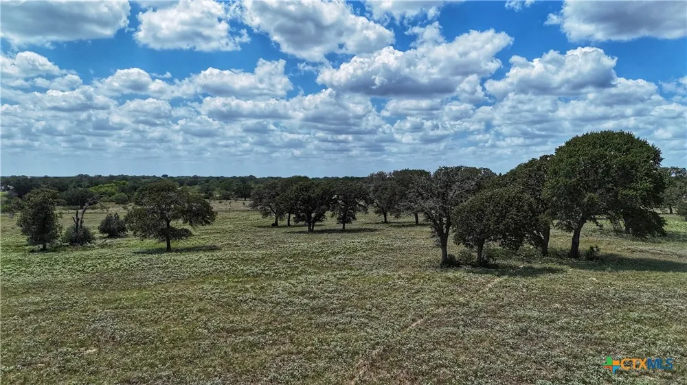 10 Highway 304 Harwood, TX 78632