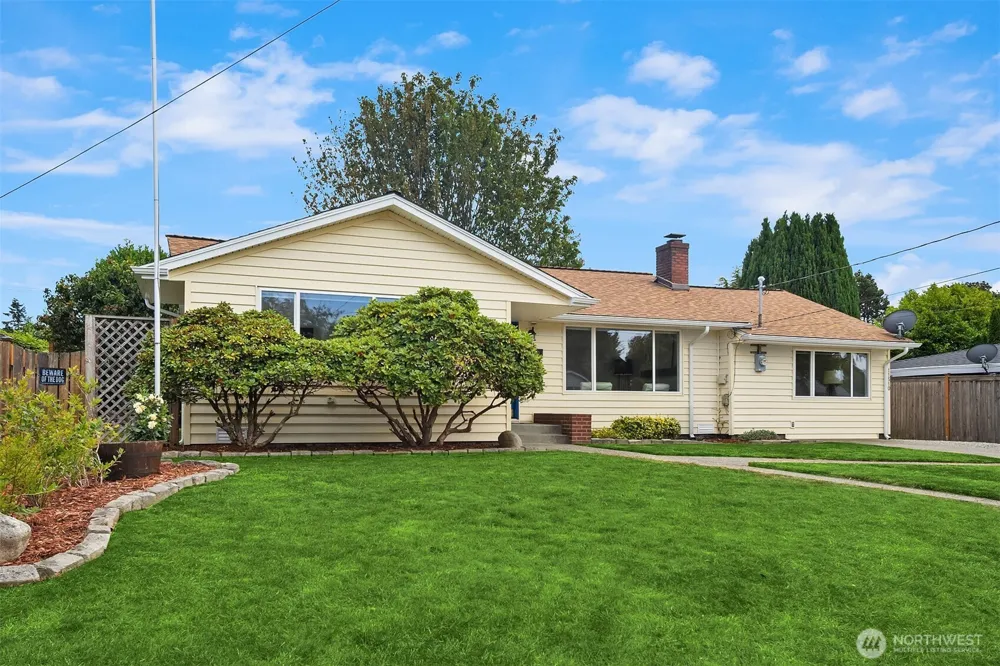 11510 27th Avenue SW Burien, WA 98146