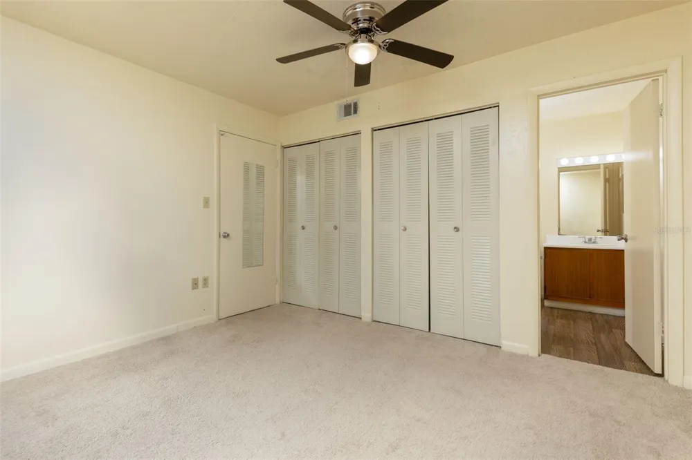 83 SE 16TH AVENUE #E303 Gainesville, FL 32601