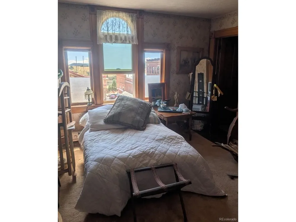 401 E Carr Avenue Cripple Creek, CO 80813