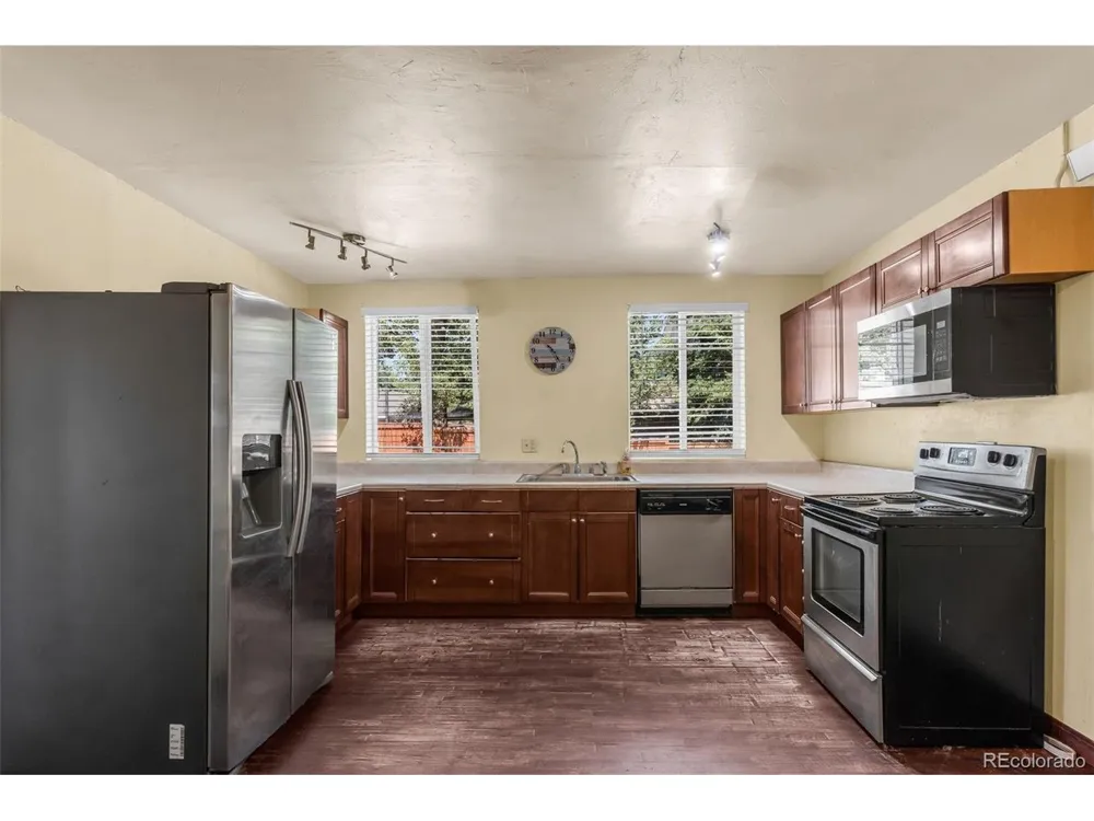 113 W 6th Florence, CO 81226