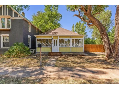 113 W 6th