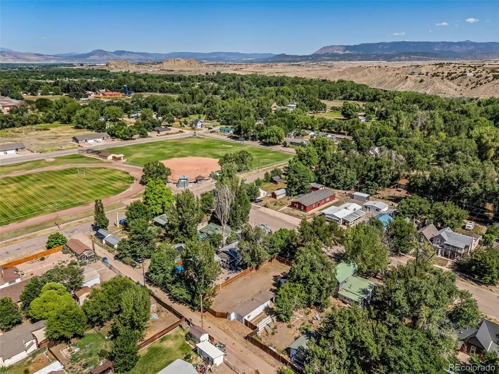 113 W 6th Florence, CO 81226