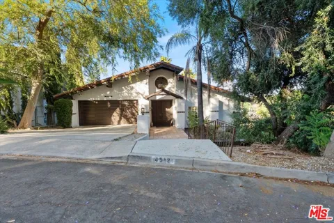 4912 Llano Drive