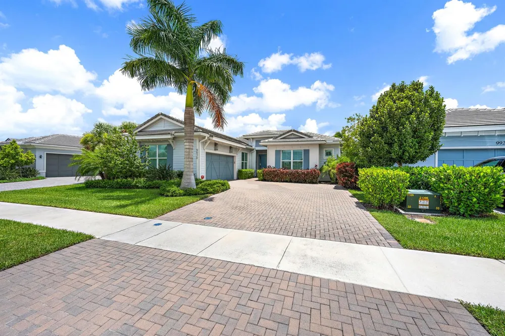 9930 Timber Creek Way Palm Beach Gardens, FL 33412