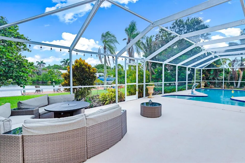 622 SW Pine Tree Lane Palm City, FL 34990