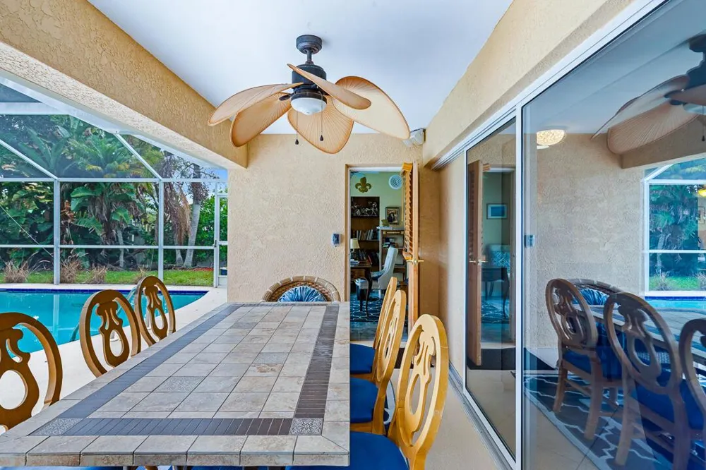 622 SW Pine Tree Lane Palm City, FL 34990