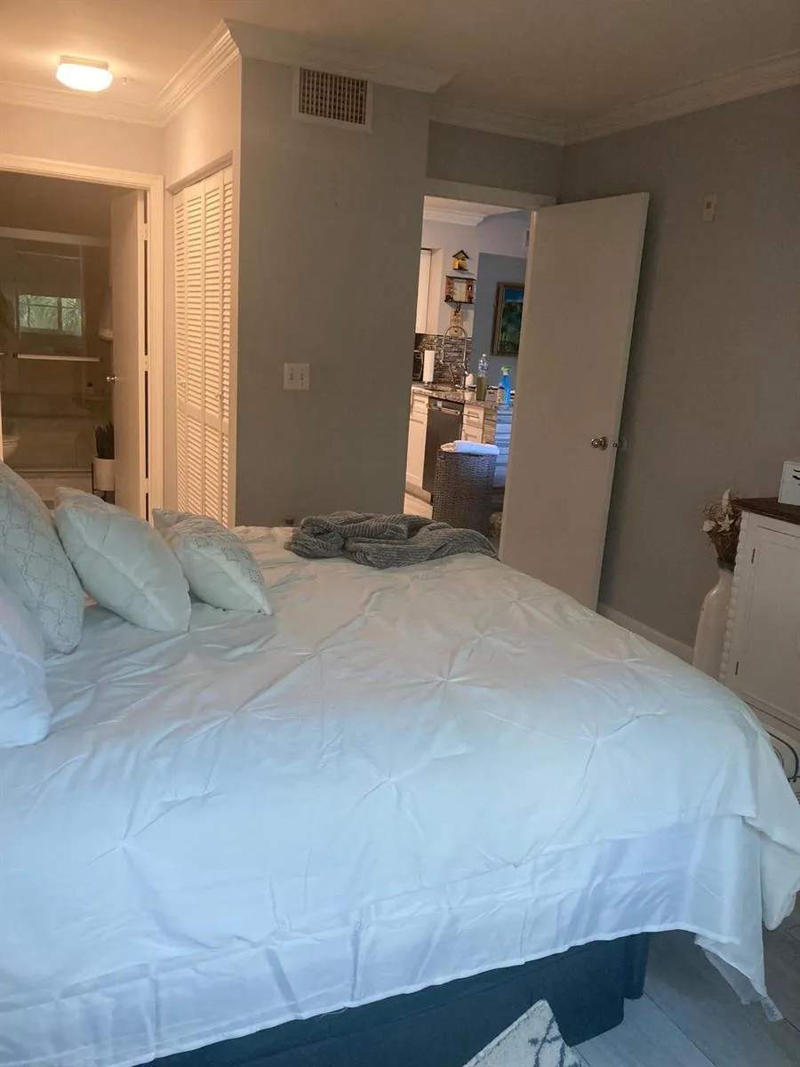4856 STATE ROAD 7 #1303 Coconut Creek, FL 33073