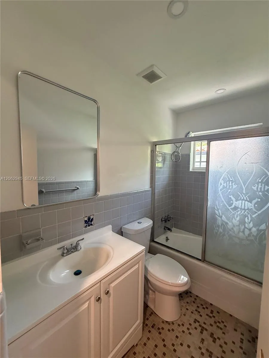 1532 Trillo Ave Coral Gables, FL 33146