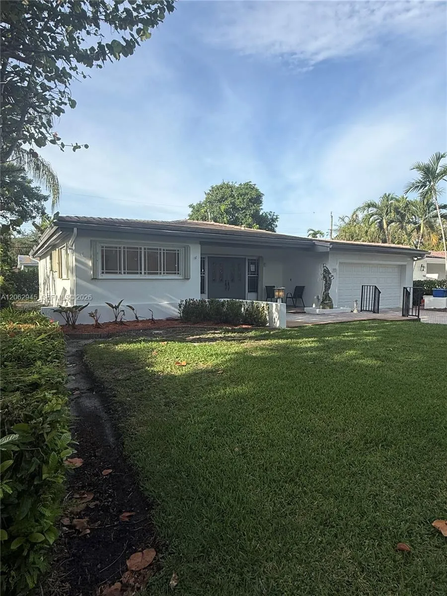 1532 Trillo Ave Coral Gables, FL 33146