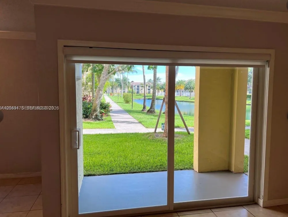 2600 S University Dr #114 Davie, FL 33328