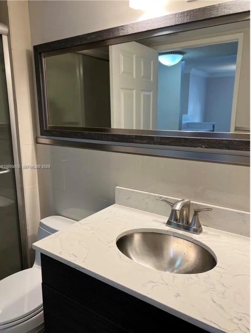 2600 S University Dr #114 Davie, FL 33328