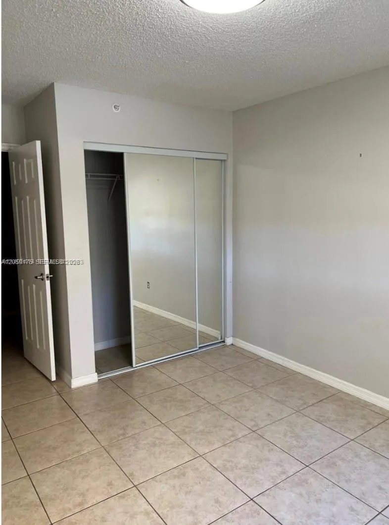 2600 S University Dr #114 Davie, FL 33328