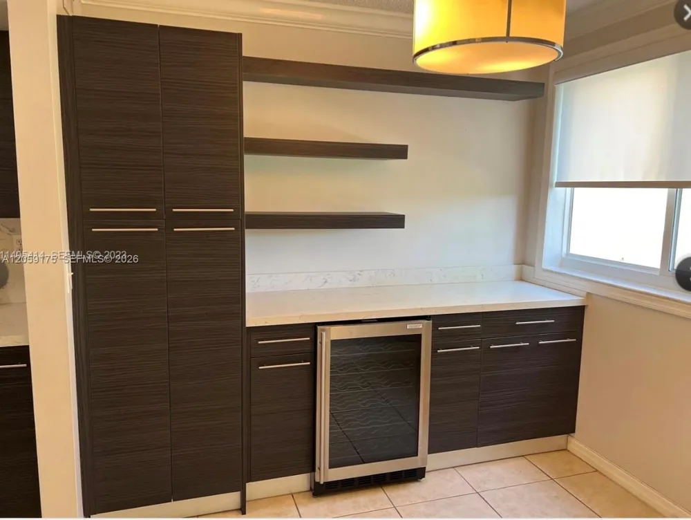 2600 S University Dr #114 Davie, FL 33328