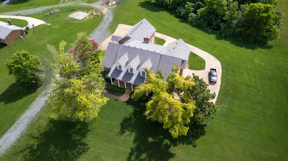 623 Shun Pike Cottontown, TN 37048