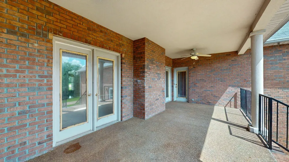 623 Shun Pike Cottontown, TN 37048