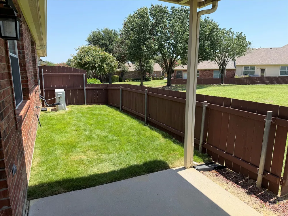 260 Bexar Drive Lewisville, TX 75067