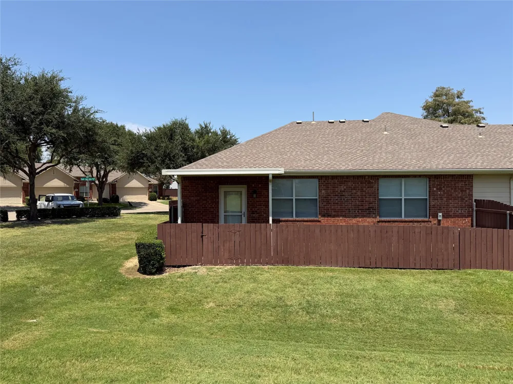 260 Bexar Drive Lewisville, TX 75067