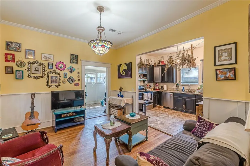 3030 Semmes Street East Point, GA 30344