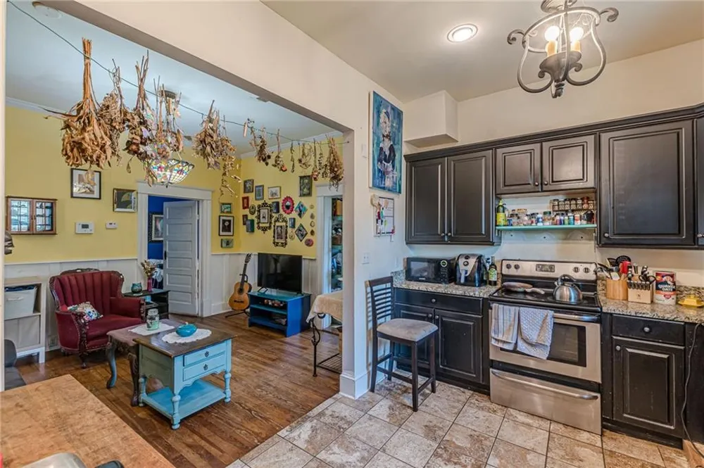 3030 Semmes Street East Point, GA 30344