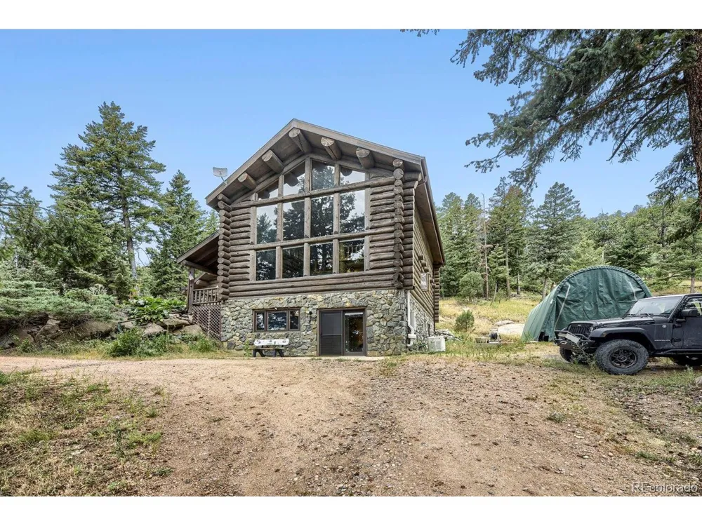 8465 US Highway 285 Morrison, CO 80465