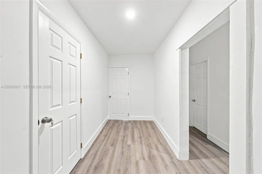 128 NW 9th Ave #1 Miami, FL 33128