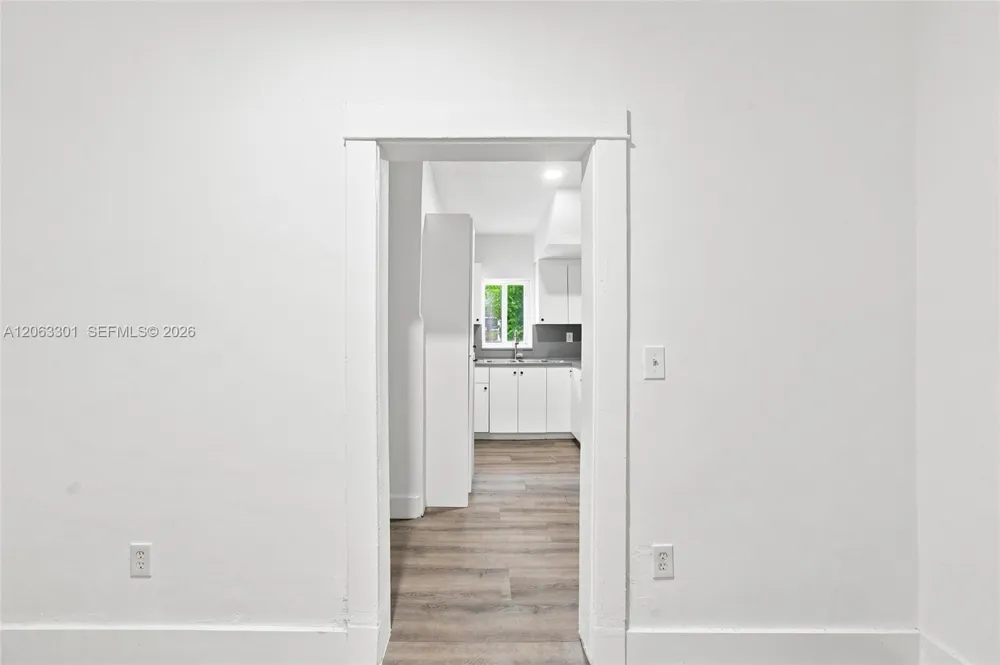 128 NW 9th Ave #1 Miami, FL 33128