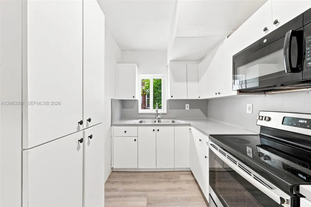 128 NW 9th Ave #1 Miami, FL 33128