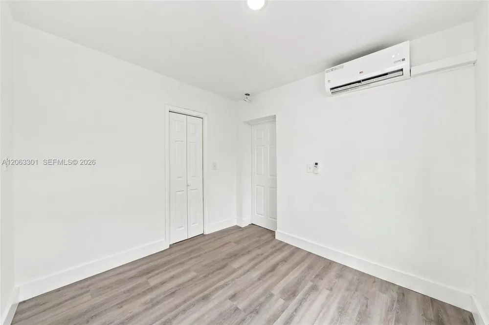 128 NW 9th Ave #1 Miami, FL 33128