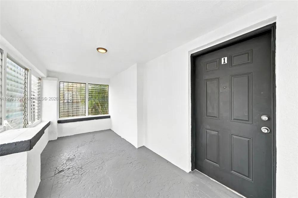128 NW 9th Ave #1 Miami, FL 33128
