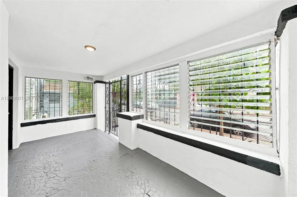 128 NW 9th Ave #1 Miami, FL 33128