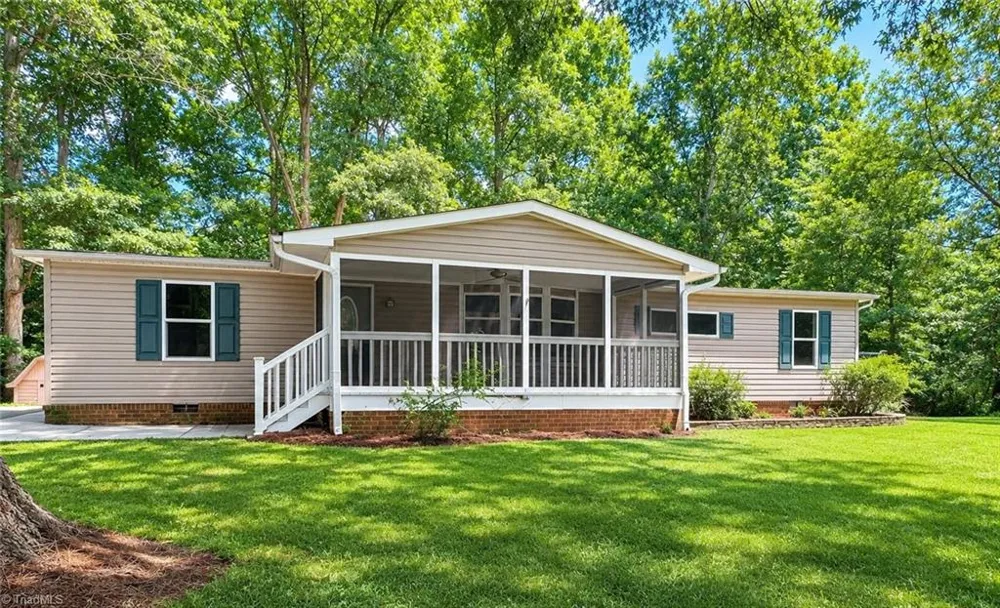 155 Trinity Drive King, NC 27021