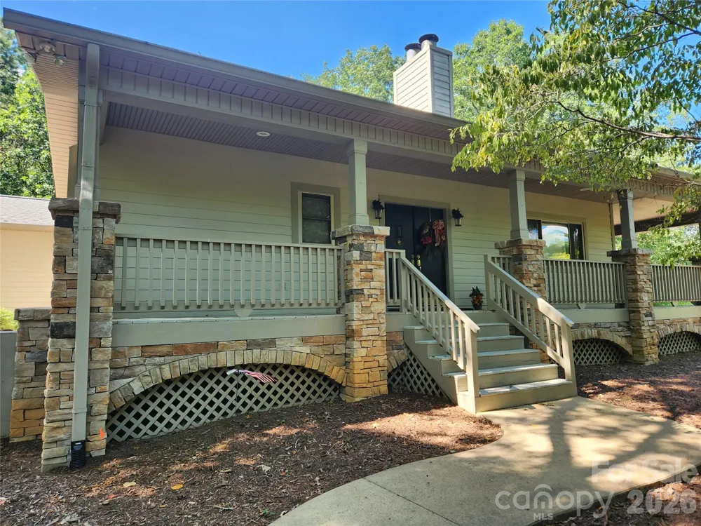 124 Huntington Road Lake Lure, NC 28746