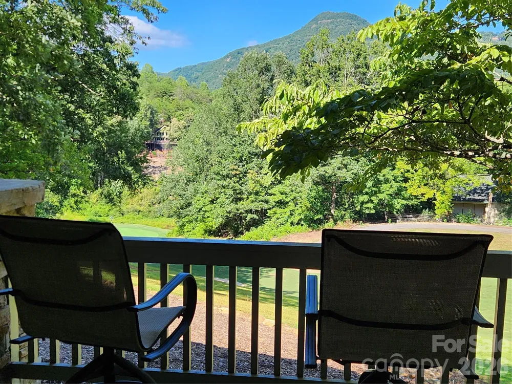 124 Huntington Road Lake Lure, NC 28746