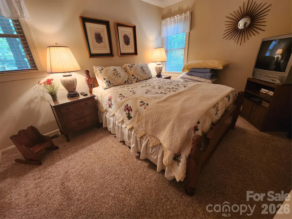124 Huntington Road Lake Lure, NC 28746
