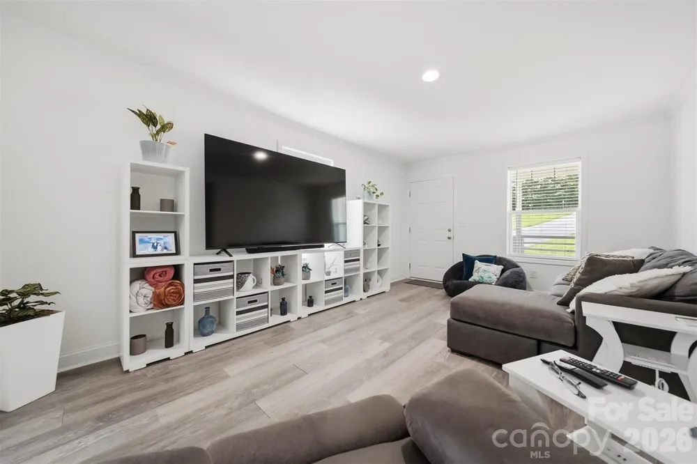 503 Hopewell Road Morganton, NC 28655