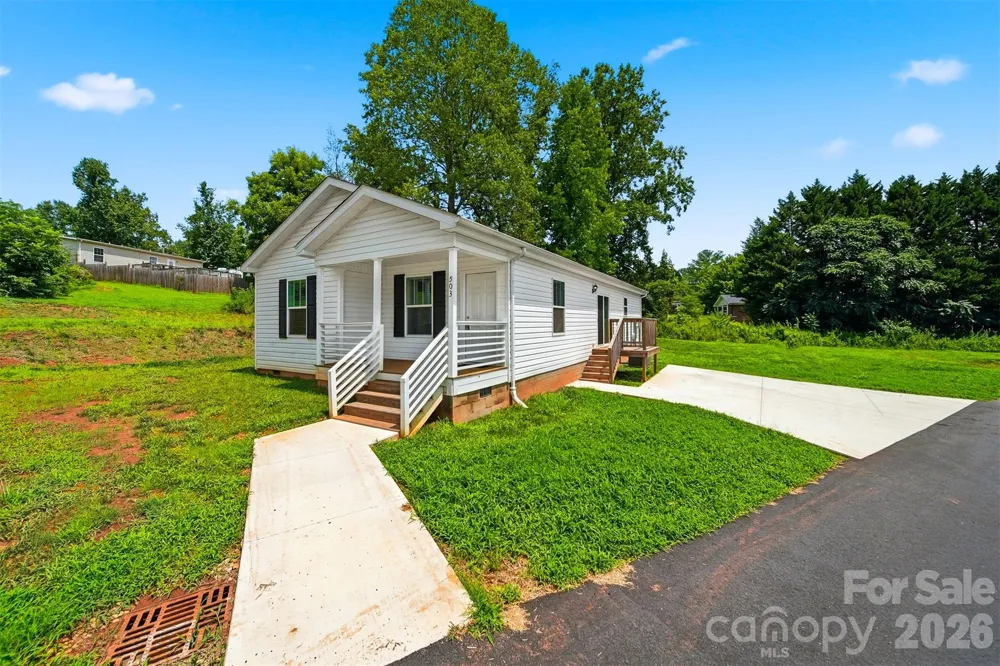 503 Hopewell Road Morganton, NC 28655