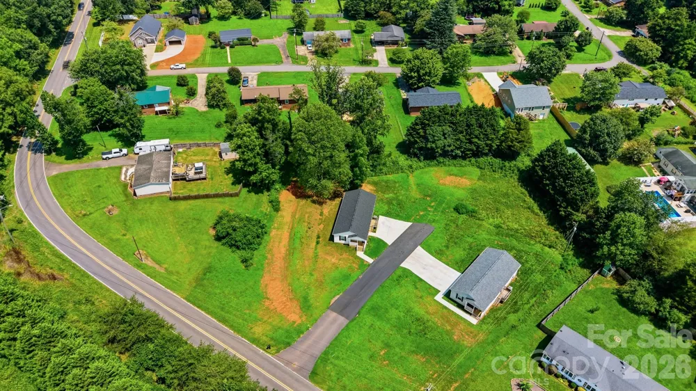 503 Hopewell Road Morganton, NC 28655