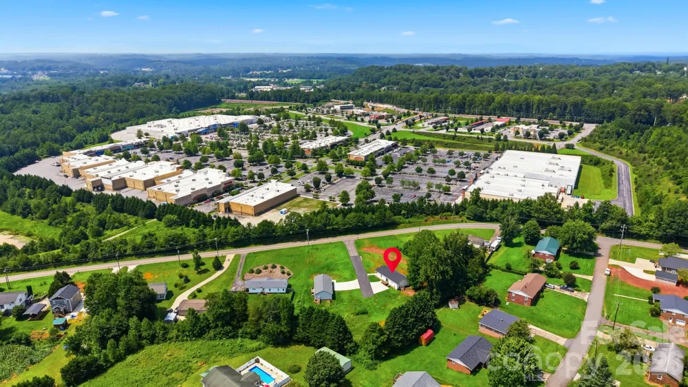 503 Hopewell Road Morganton, NC 28655