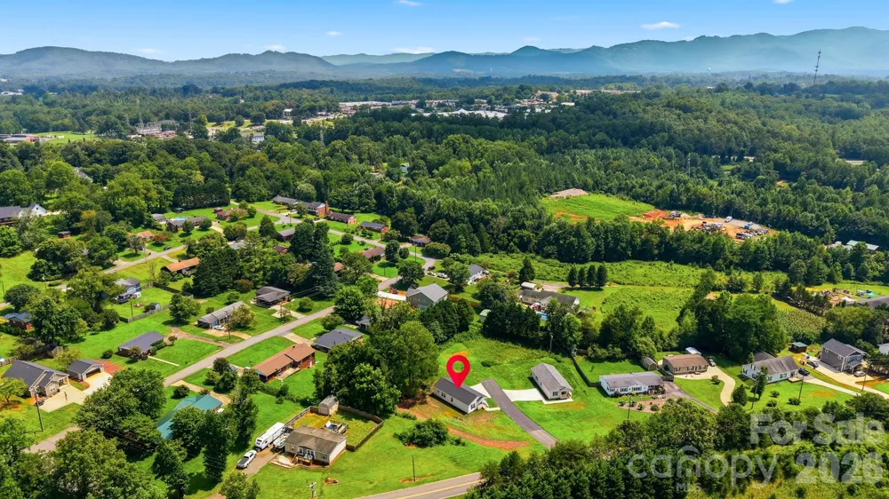503 Hopewell Road Morganton, NC 28655