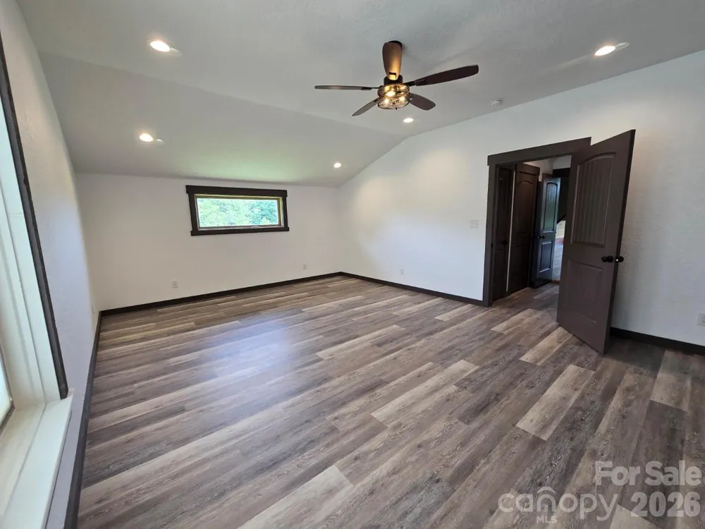 98 Tom Arthur Lane Leicester, NC 28753