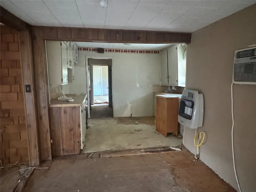 301 S Ave G Haskell, TX 79521