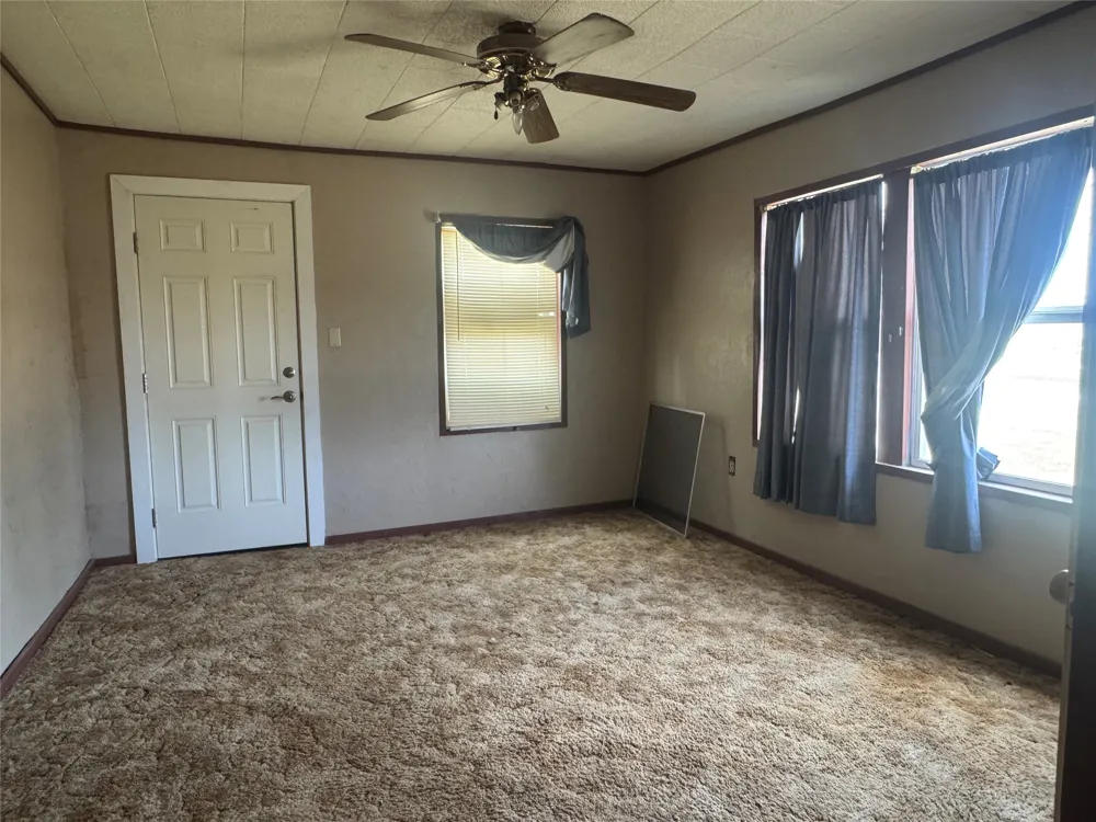 301 S Ave G Haskell, TX 79521