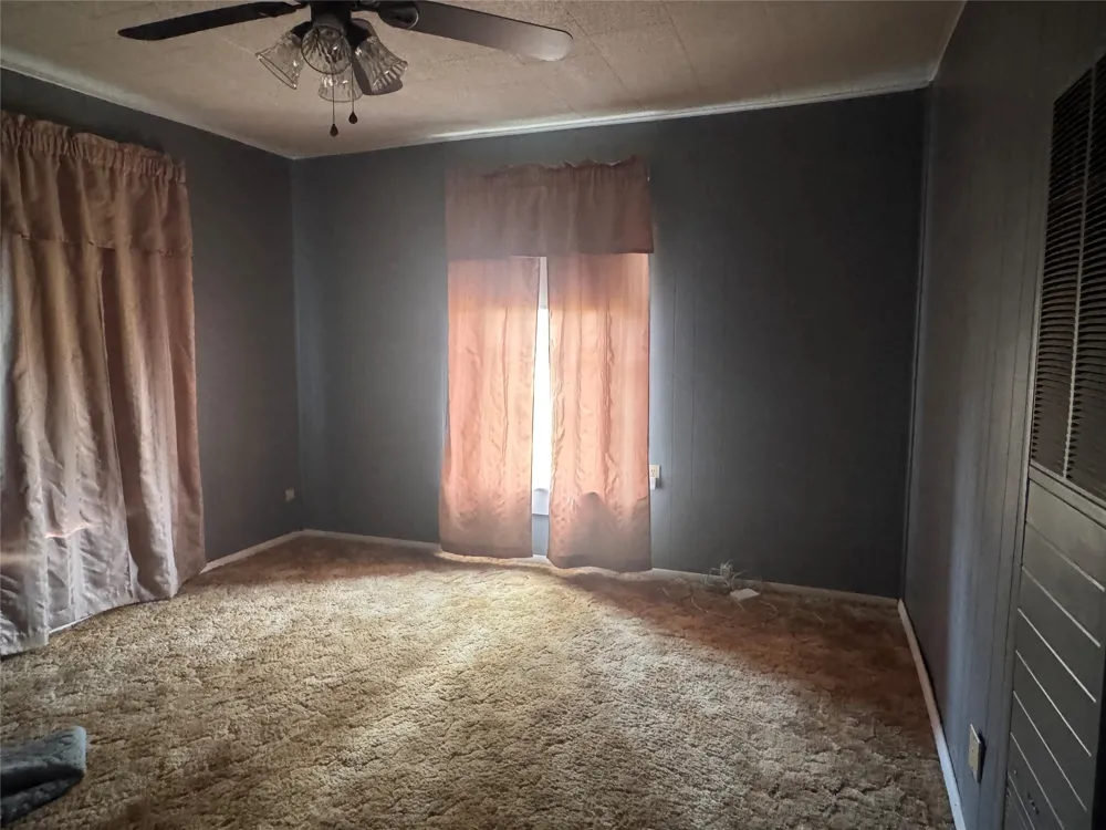 301 S Ave G Haskell, TX 79521