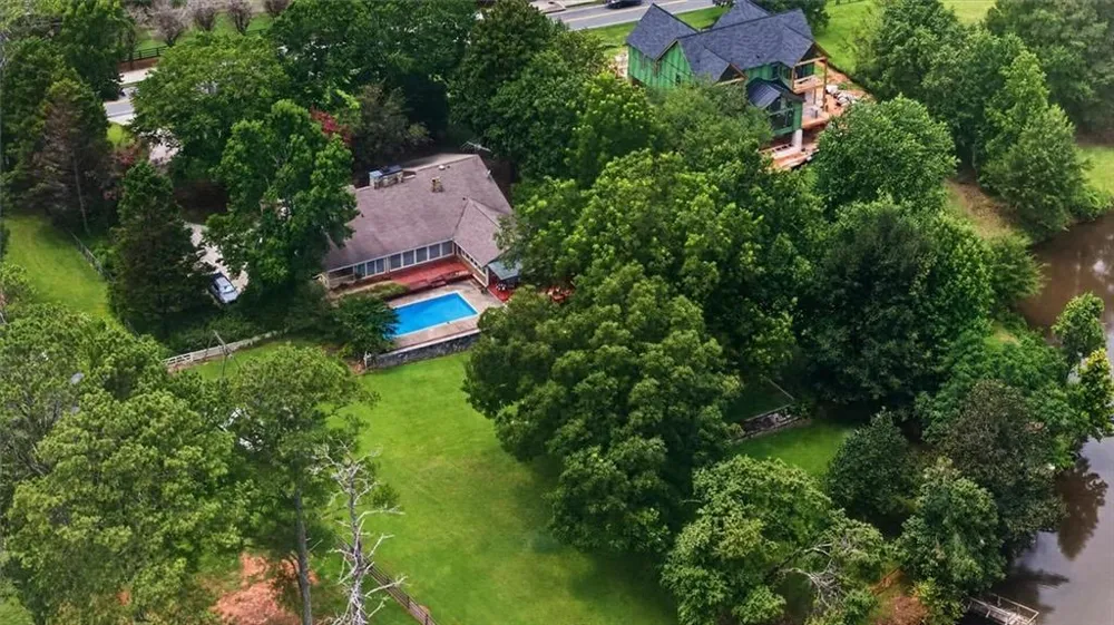 13295 Cogburn Road Milton, GA 30004