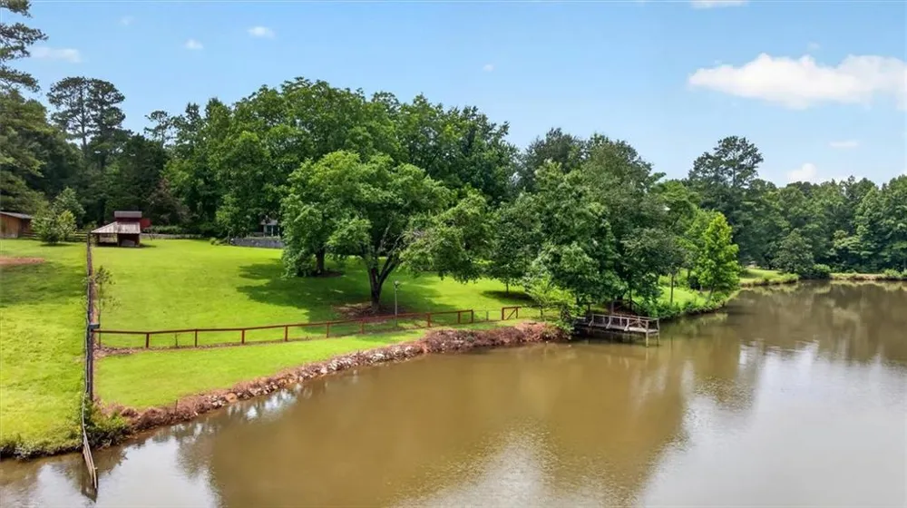 13295 Cogburn Road Milton, GA 30004